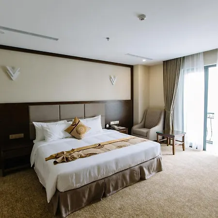 Duc Huy Grand Hotel And Spa Lao Cai Exterior photo
