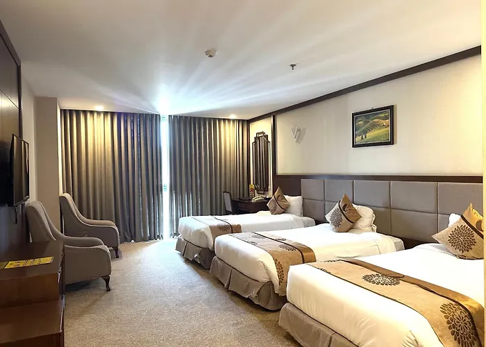 Duc Huy Grand Hotel And Spa